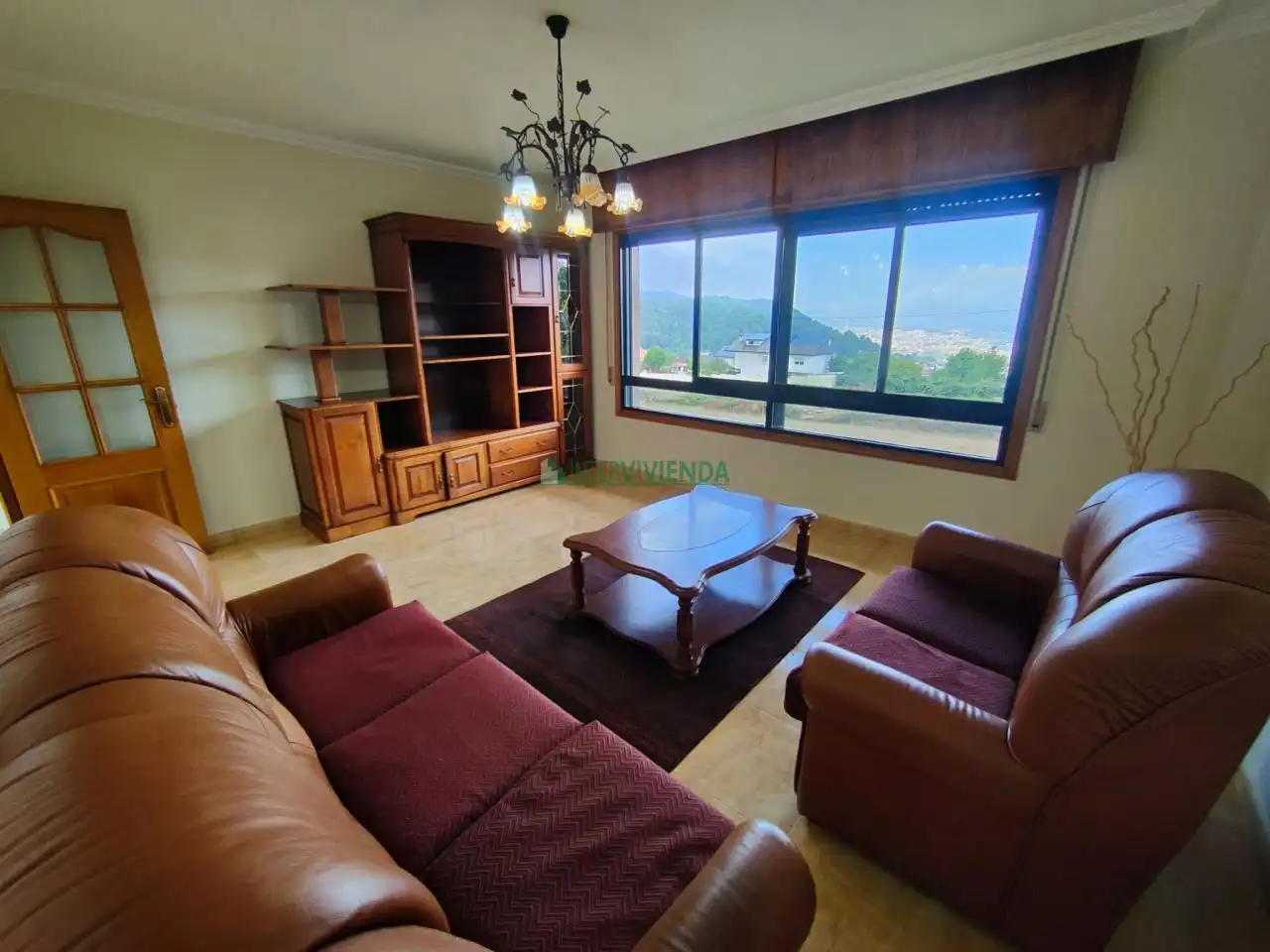 Sala d'estar de Casa o xalet de lloguer en Redondela amb Calefacció, Jardí privat i Moblat