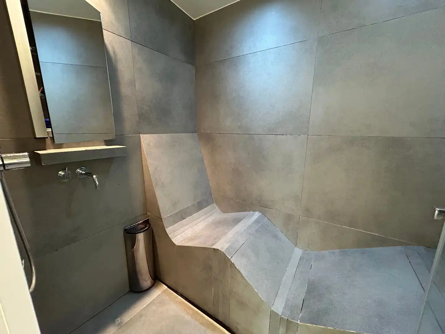 Bany de Apartament en venda en Calvià amb Aire condicionat, Calefacció i Jardí privat