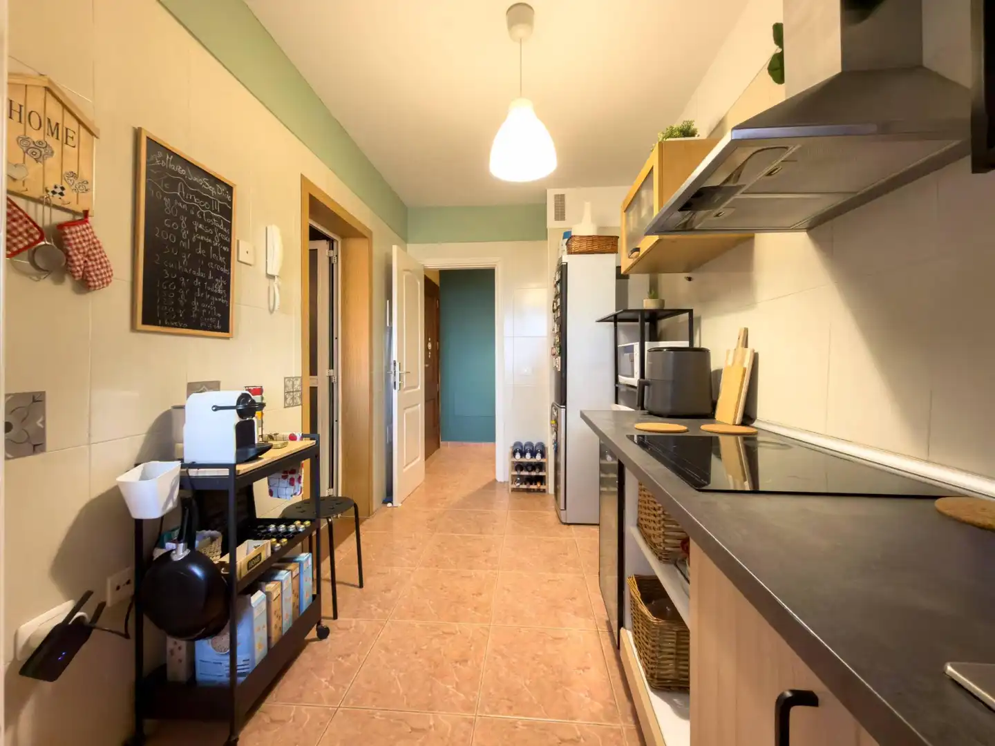 Cocina de Piso en venta en Candelaria con Terraza y Piscina comunitaria