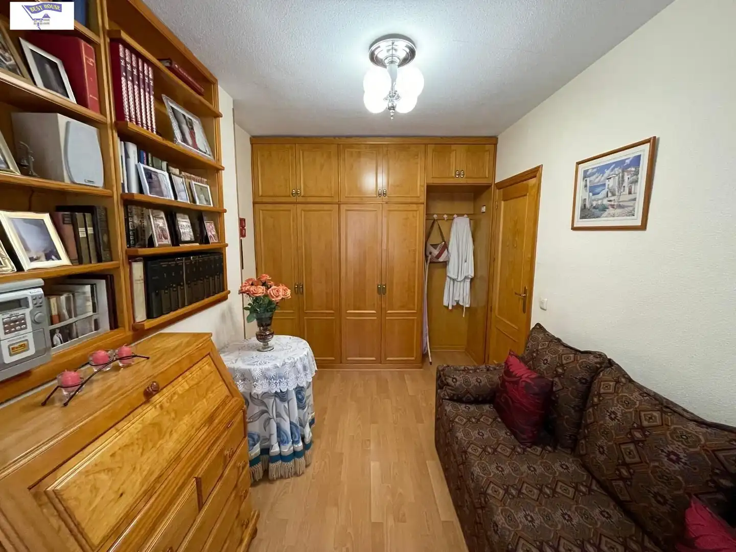 Schlafzimmer von Wohnungen zur Miete in Albacete mit Heizung, Möbliert und Balkon