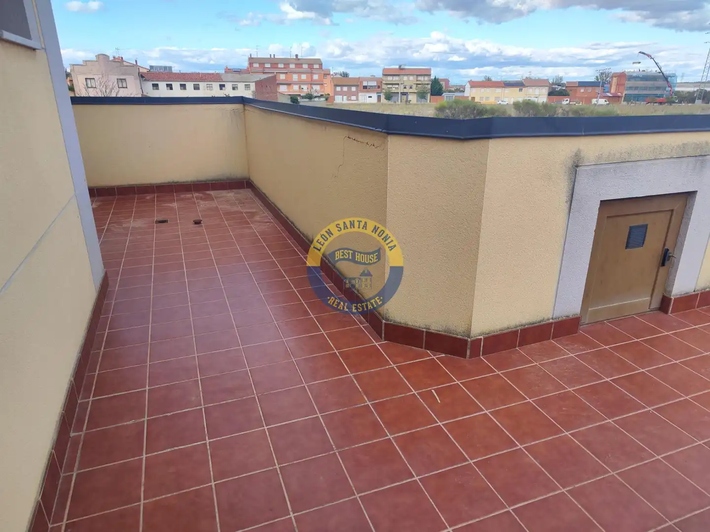 Local en venta en Villamañán