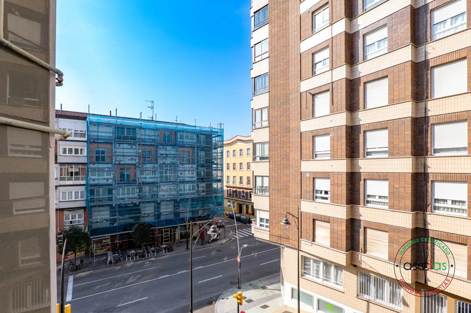 Vista exterior de Piso en venta en Gijón  con Calefacción y Parquet