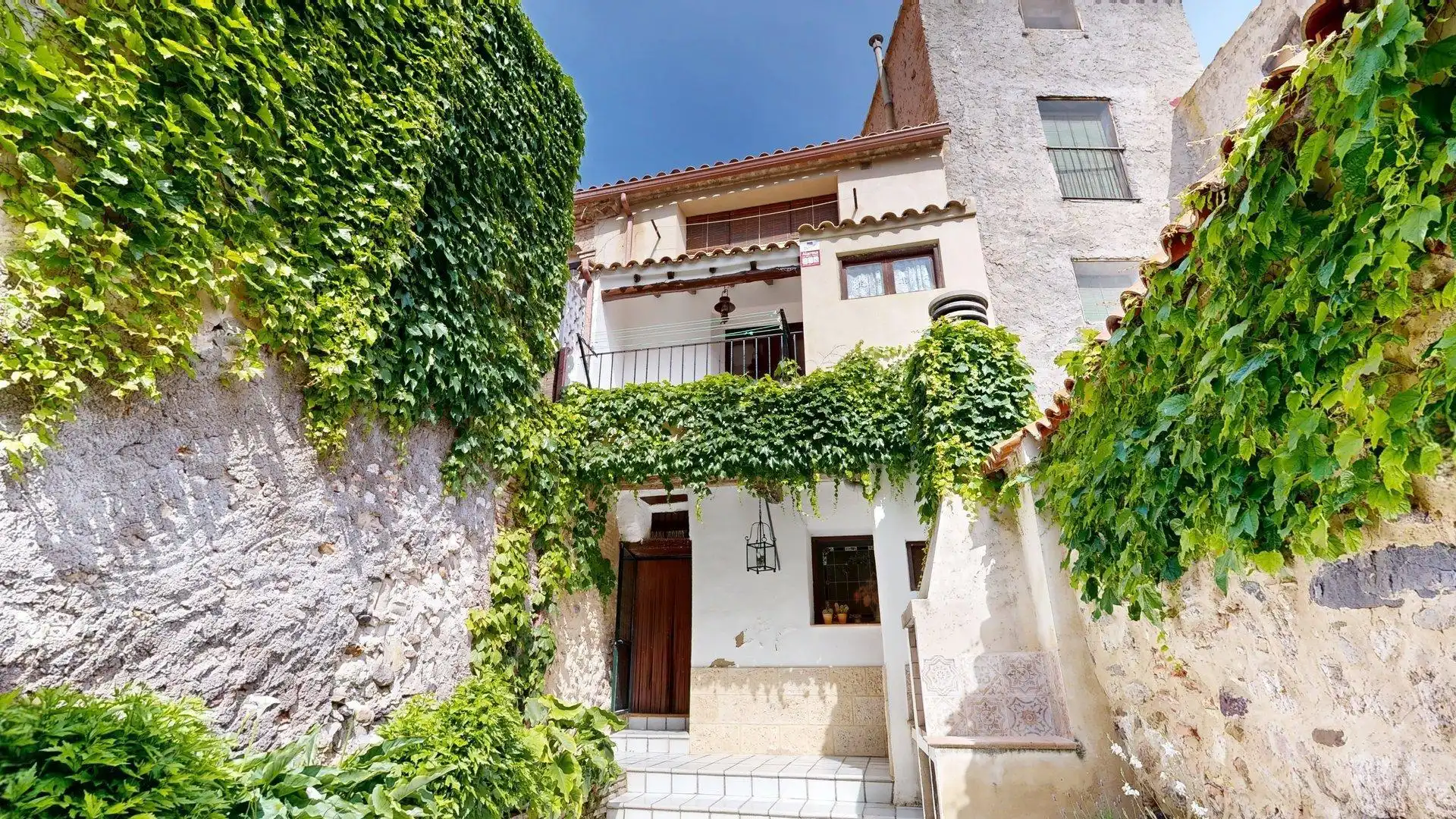 Vista exterior de Casa o chalet en venta en Magallón con Jardín privado, Terraza y Amueblado