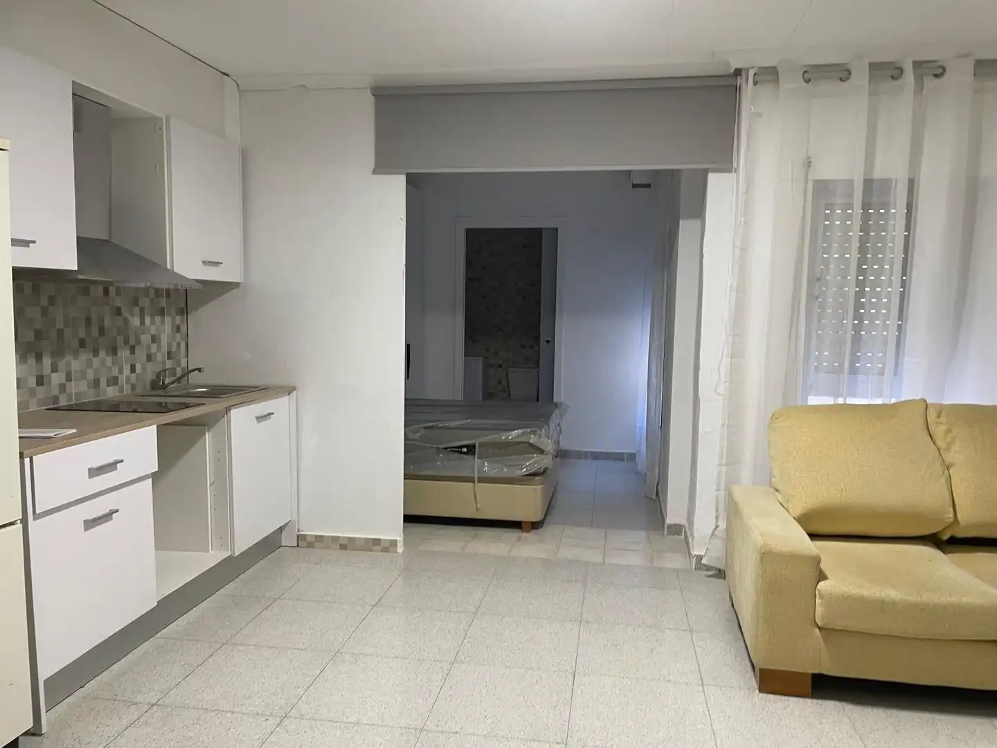 Bedroom of Flat for rent in Almansa  with Furnished