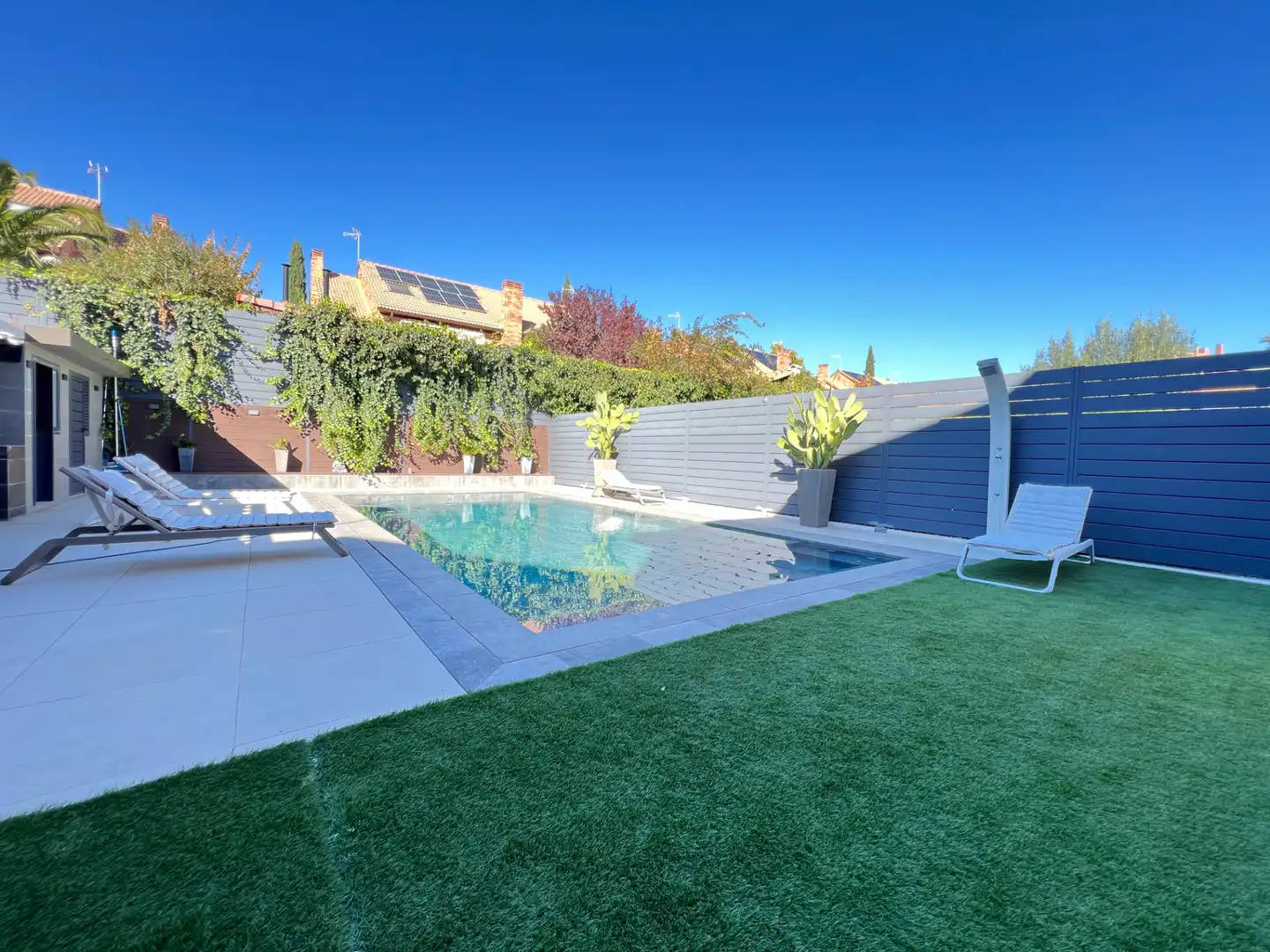 Piscina de Casa o xalet en venda en Rivas-Vaciamadrid amb Aire condicionat, Calefacció i Jardí privat