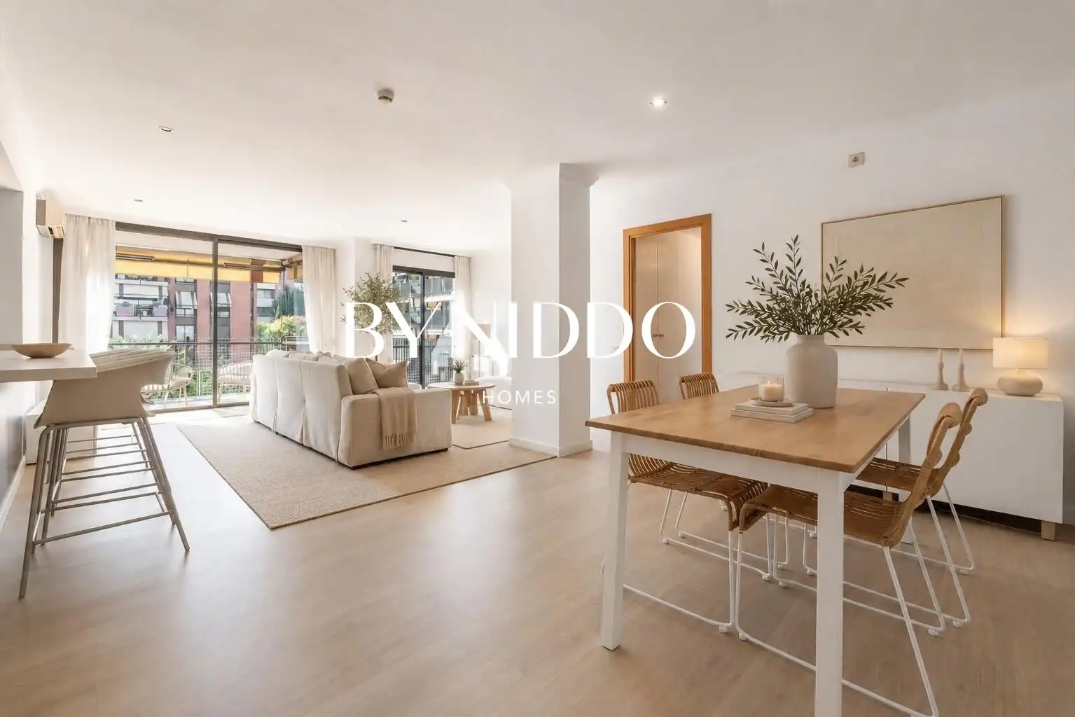 Vista exterior de Ático en venta en Sant Cugat del Vallès con Aire acondicionado, Calefacción y Parquet