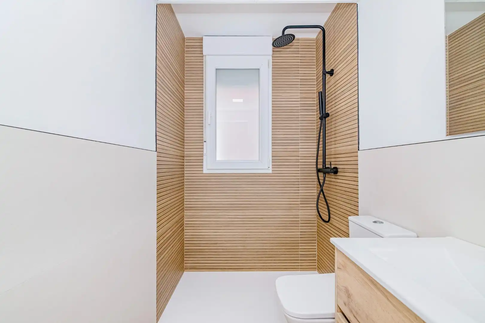 Bathroom of Flat for sale in Atarfe