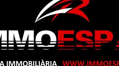 CASA ESQUINERA para reformar, muy luminosa y  con gran variedad de posibilidades de reformar a tu gusto, ven a informarte sin comp