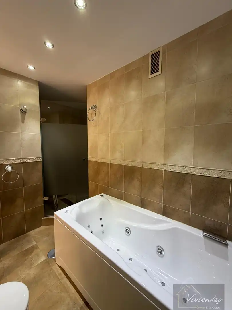 Penthouse with pool to rent in FRANCISCO TOMAS Y VALIENTE, imagen 31