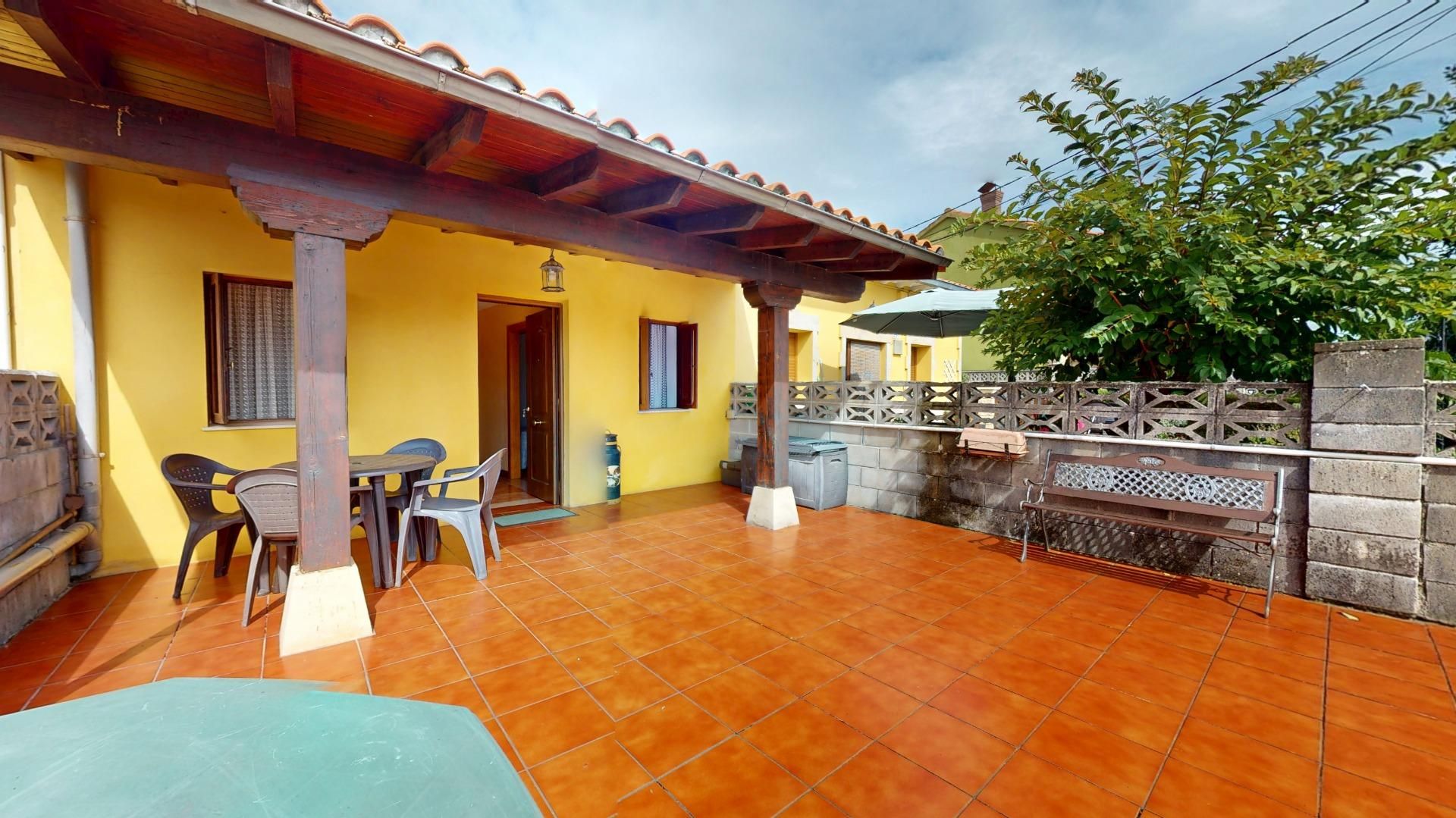 Terrace of Single-family semi-detached for sale in Miengo