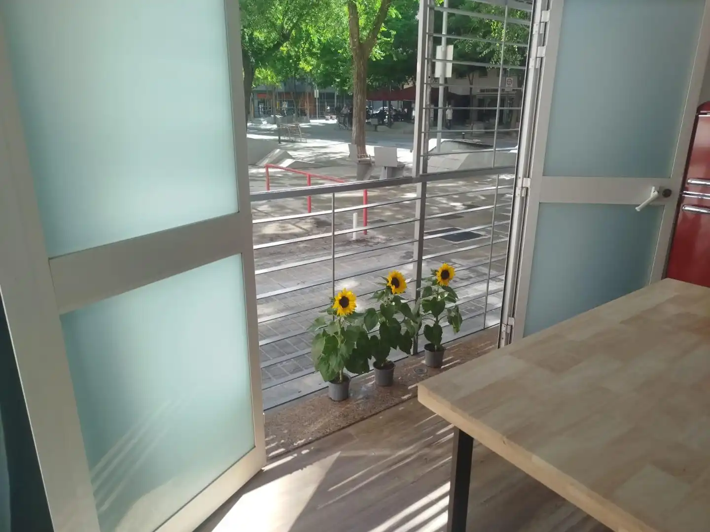 Büro zur Miete in Carrer de Felipe de Paz, La Maternitat i Sant Ramon