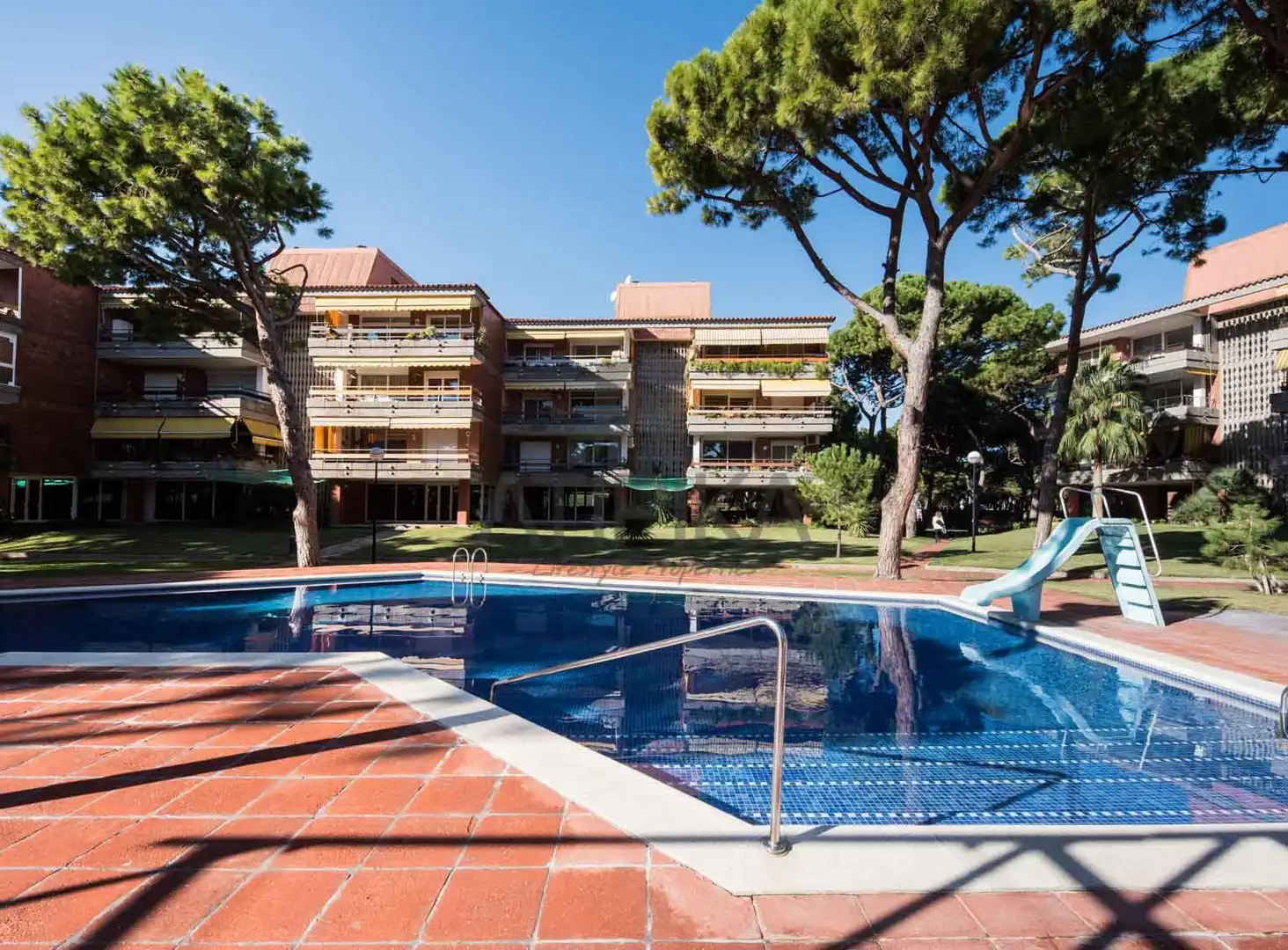 Piscina de Pis de lloguer en Gavà amb Aire condicionat, Calefacció i Parquet