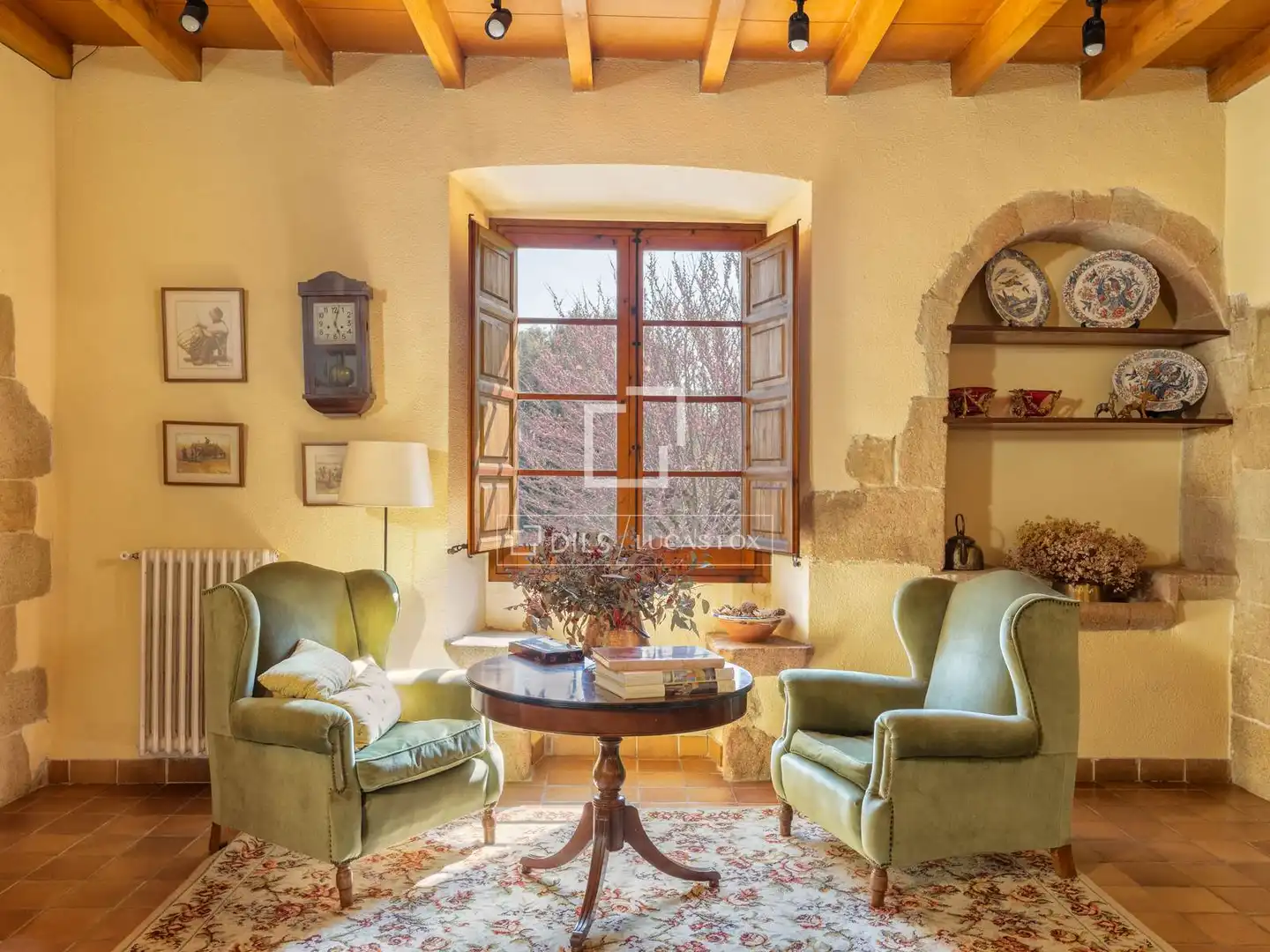 Living room of Country homes for sale in Anglès  with Air Conditioner, Private garden and Terrace