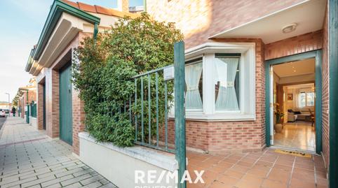 Foto 2 de Casa o xalet en venda a Calle la Vara, Zaratán, Valladolid