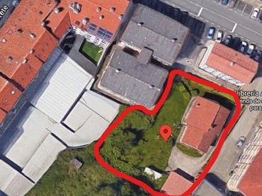 Terreno residenziale in vendita a Avenida Ricardo Sánchez 12