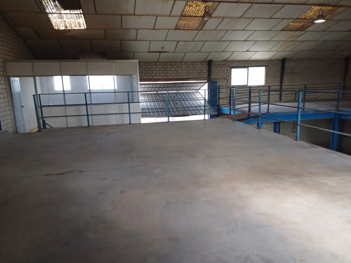 Nave industrielle à vendre à Avenida Yeseros