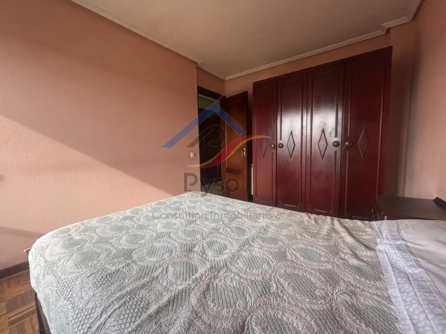 Dormitori de Casa o xalet en venda en Santander amb Parquet
