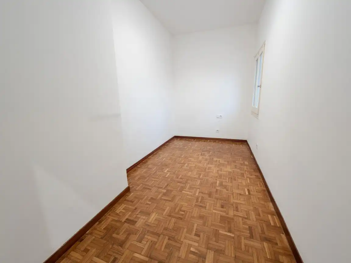 Piso con terraza en venta en Carrer de Guipúscoa 6, imagen 4