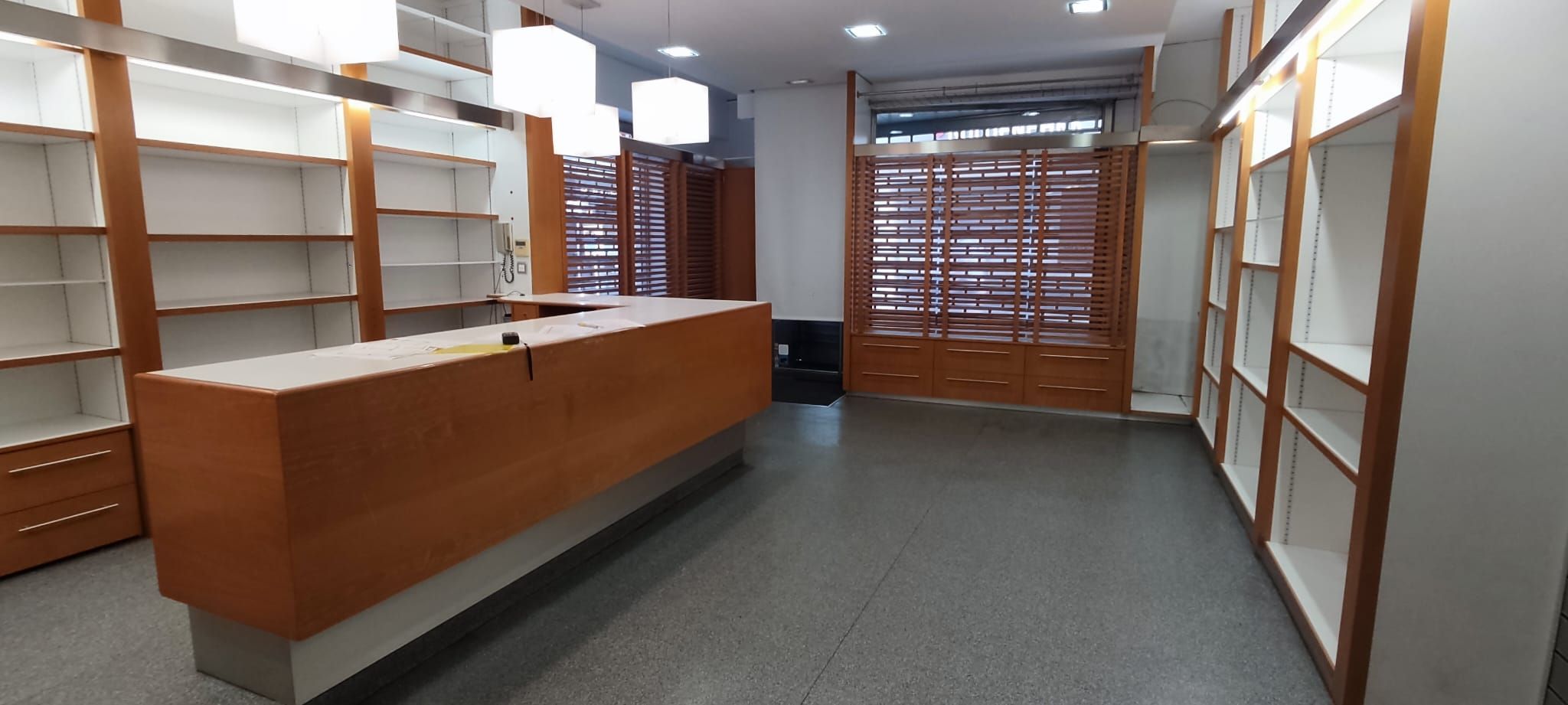 Premises to rent in Sabadell  with Air Conditioner and Heating