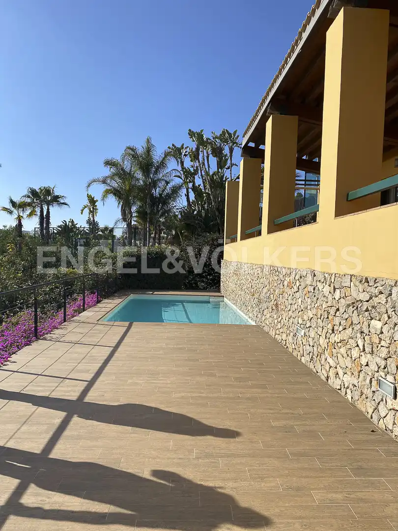 Piscina de Casa o chalet de alquiler en Sitges con Calefacción, Jardín privado y Terraza