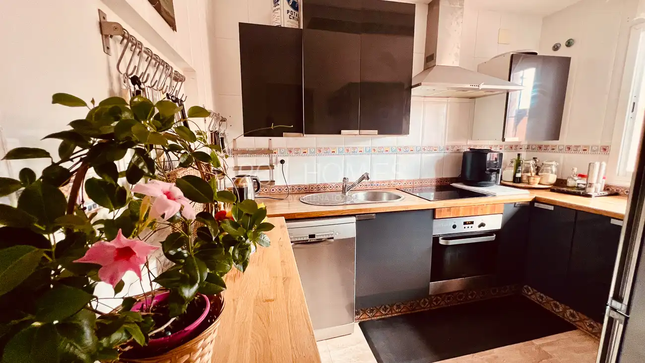 Maison mitoyenne avec piscine à vendre à Calle Emilio Aragón "Miliki" 17, imagen 2