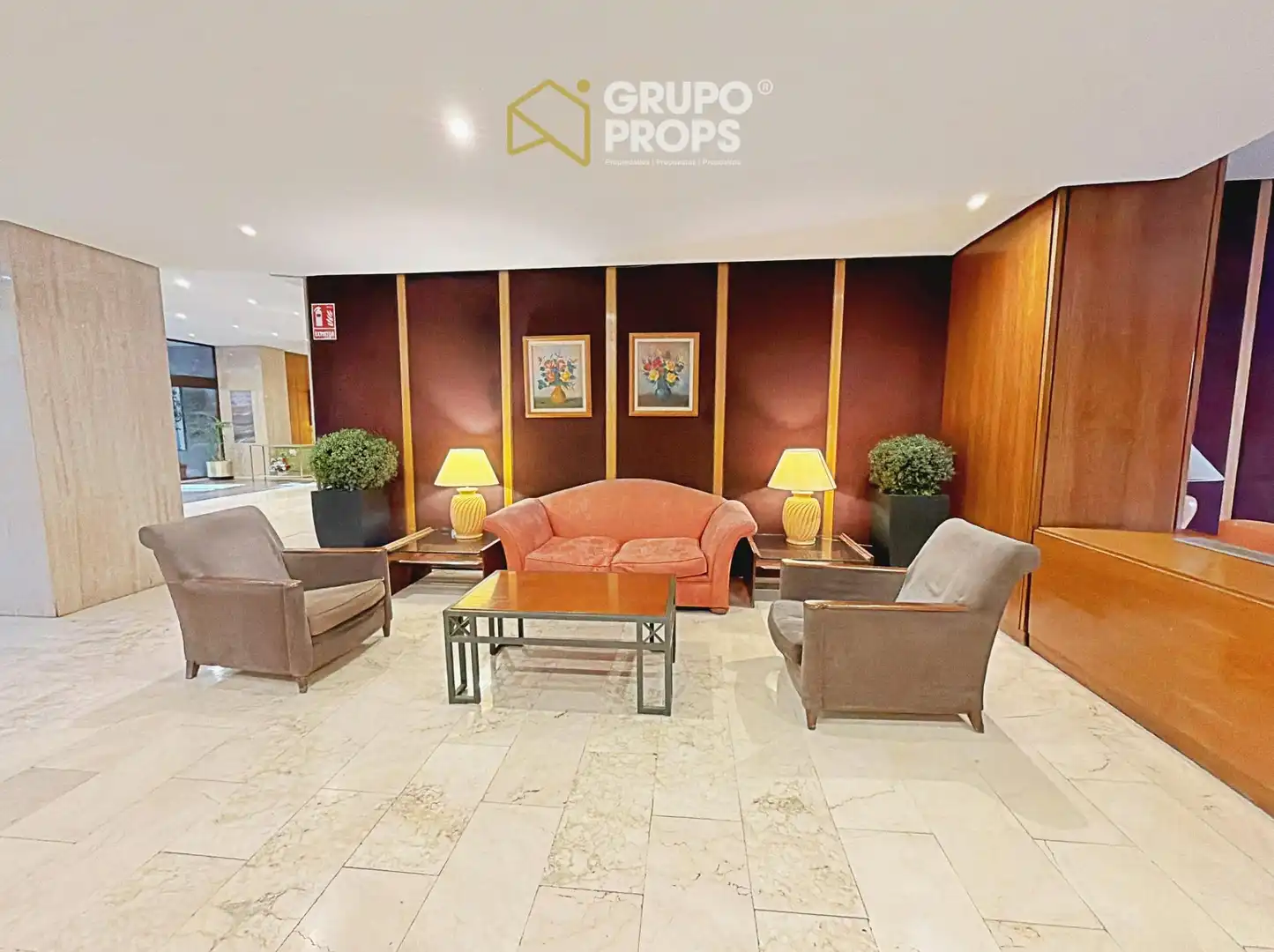 Sala de estar de Apartamento en venta en Madrid con Calefacción y Balcón