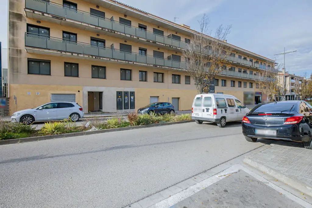 Vista exterior de Pis en venda en Tordera amb Parquet