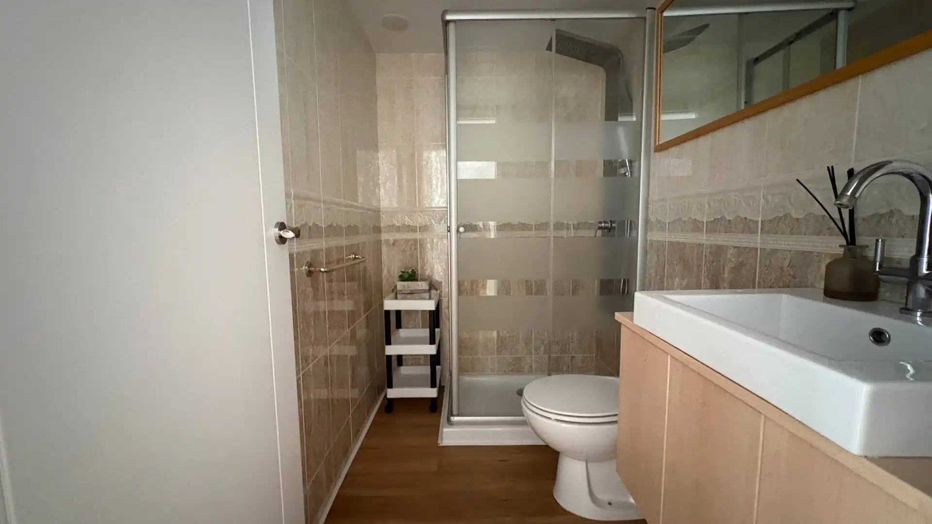 Badezimmer von Dachboden zur Miete in Paterna mit Klimaanlage, Heizung und Terrasse