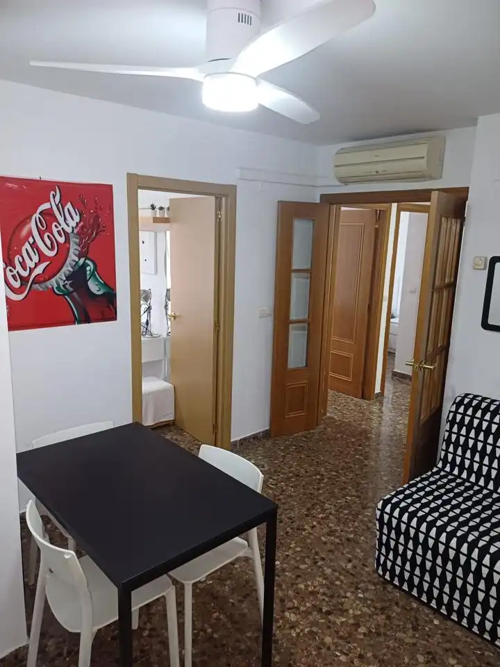 Flat with lift to rent in De L'Actriu Encarna Máñez, imagen 3