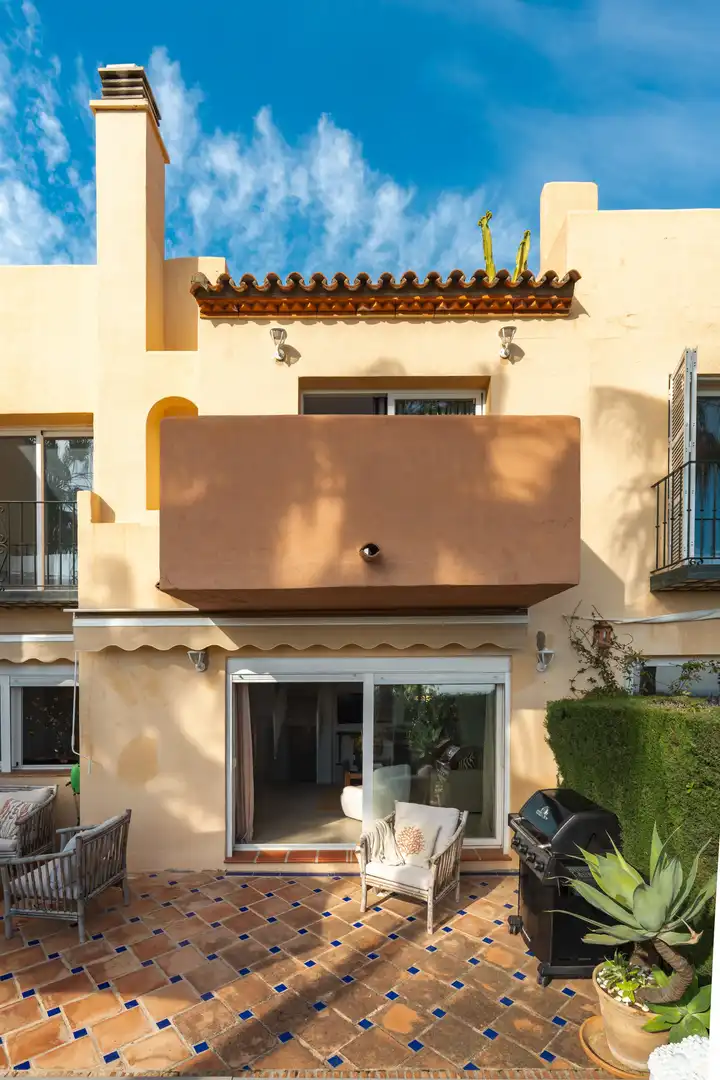 Terraza de Casa adosada en venta en Marbella con Aire acondicionado, Jardín privado y Terraza
