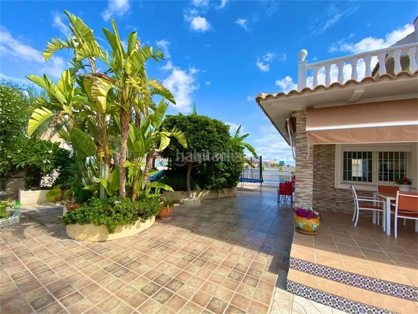 House with garden for sale in Calle Mar Jónico 2, imagen 9