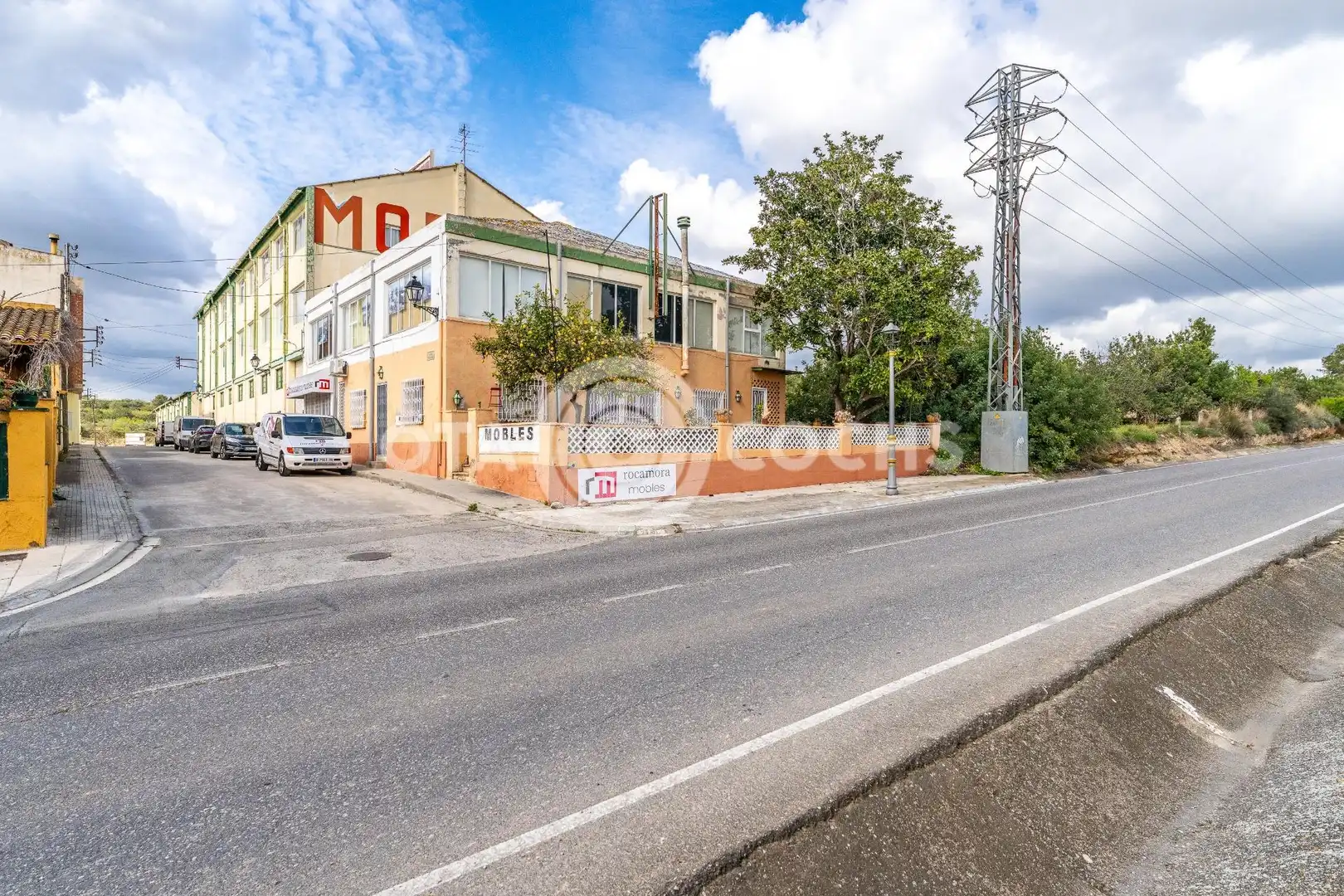 Exterior view of Industrial buildings for sale in Vallmoll