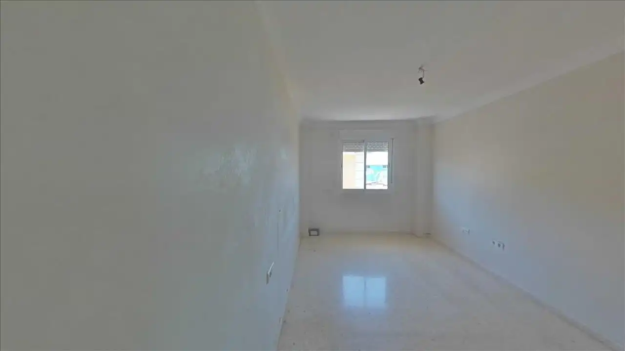 Habitación de Piso en venta en Bajadilla - Fuente Nueva