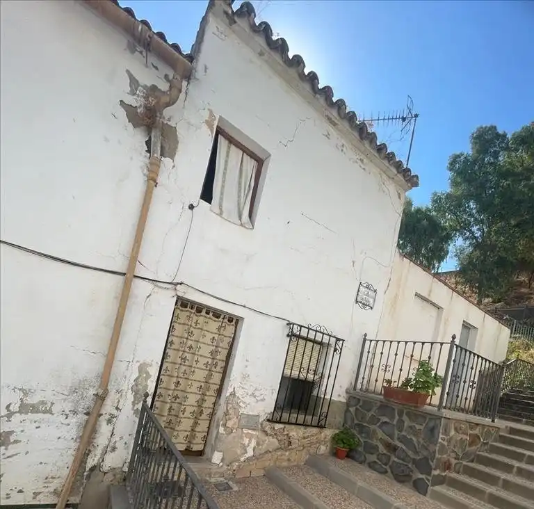 House for sale in SAN ANTON