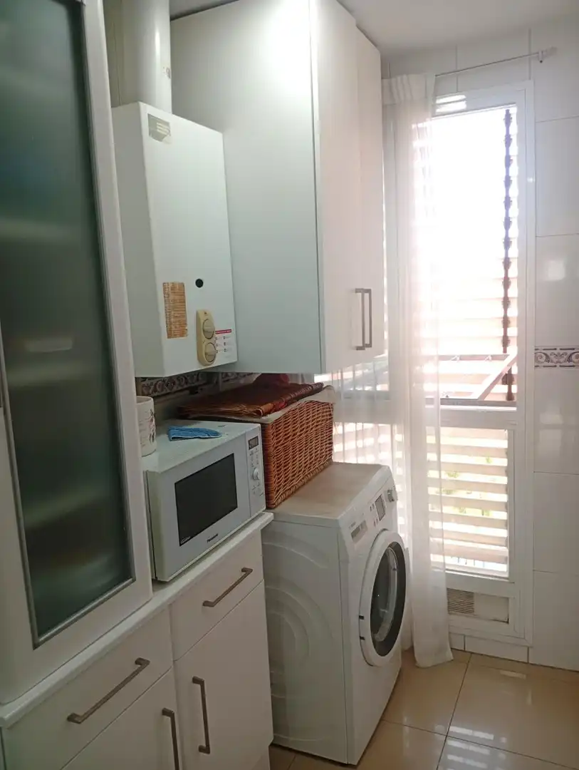 Cocina de Piso en venta en Málaga con Aire acondicionado, Calefacción y Jardín privado