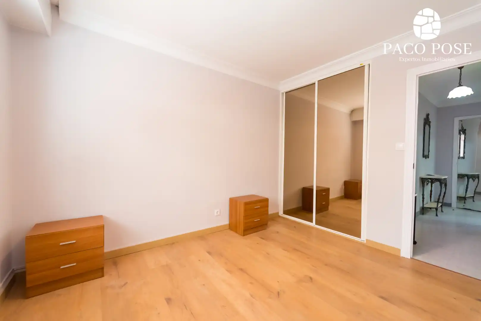 Bedroom of Flat for sale in A Coruña Capital   with Parquet flooring, Furnished and Oven