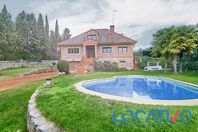 Casa-chalet en Venta en Castillo Campodón