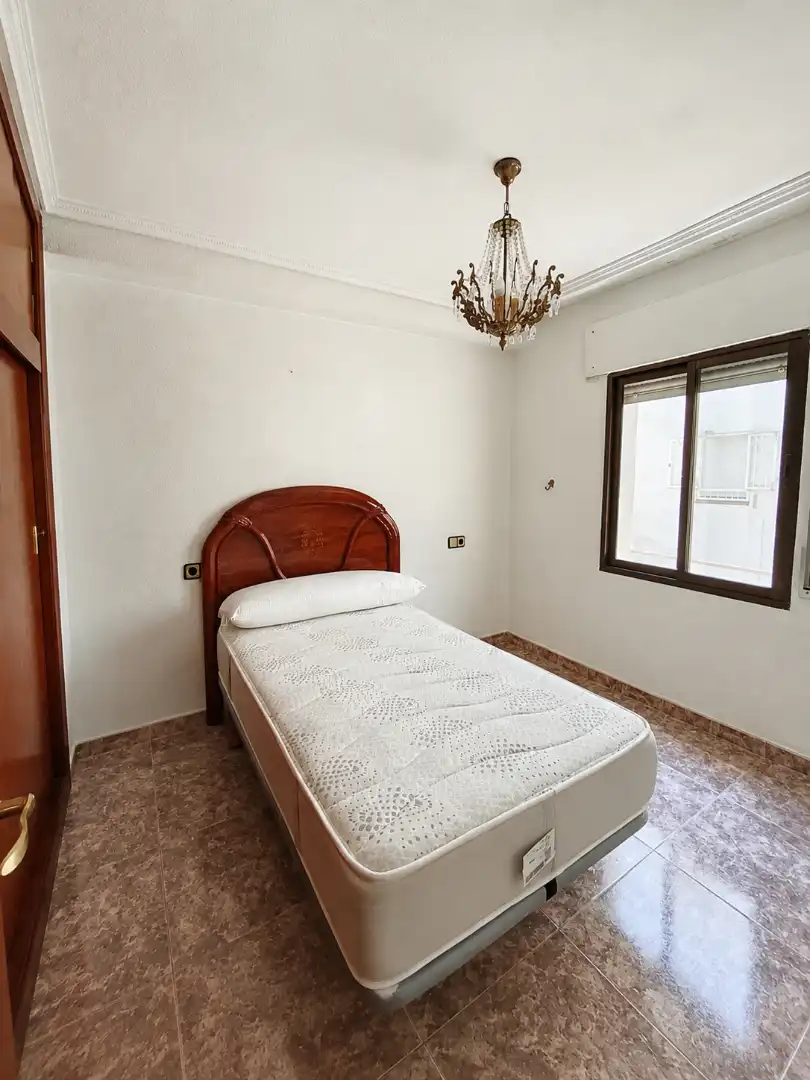 Habitación de Piso en venta en Córdoba con Aire acondicionado, Horno y Lavadora