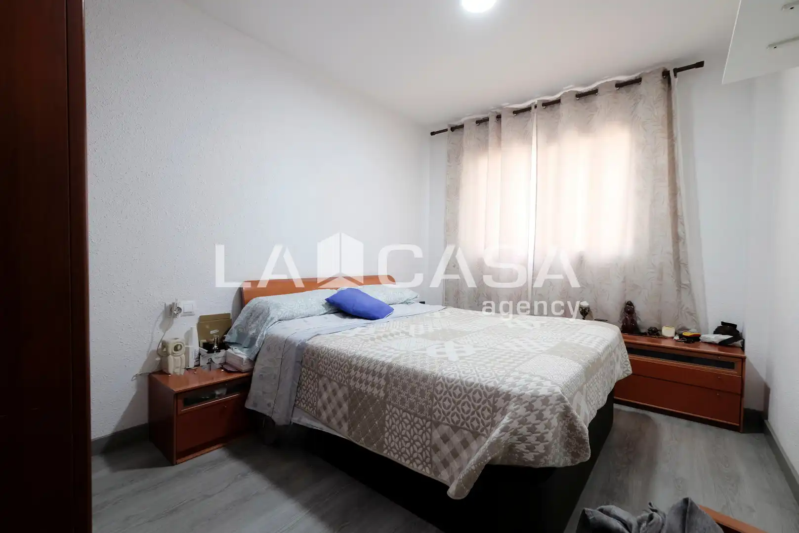 Habitación de Piso en venta en Barcelona con Calefacción y Balcón