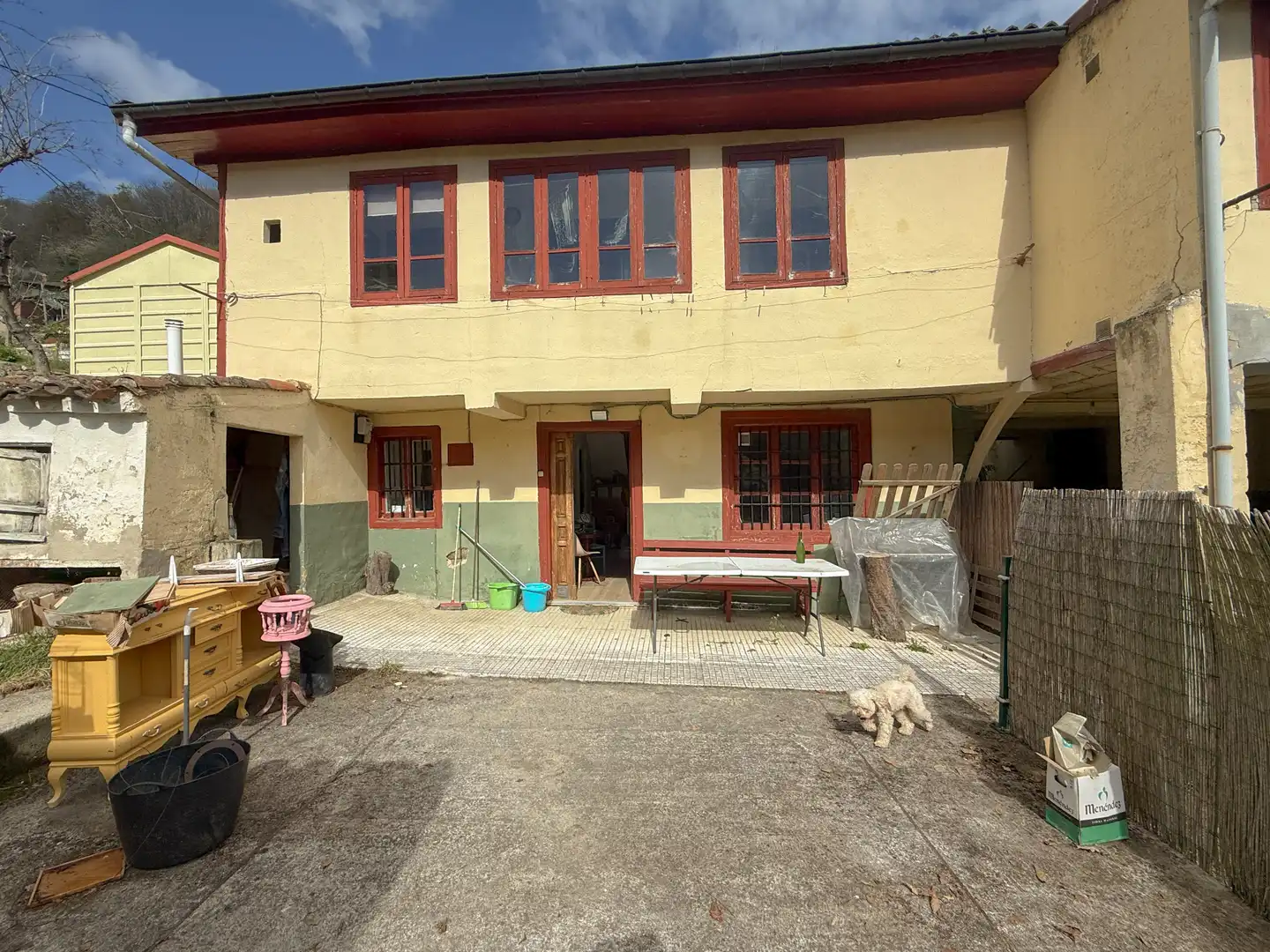 Vista exterior de Casa o chalet en venta en Mieres (Asturias) con Jardín privado y Balcón