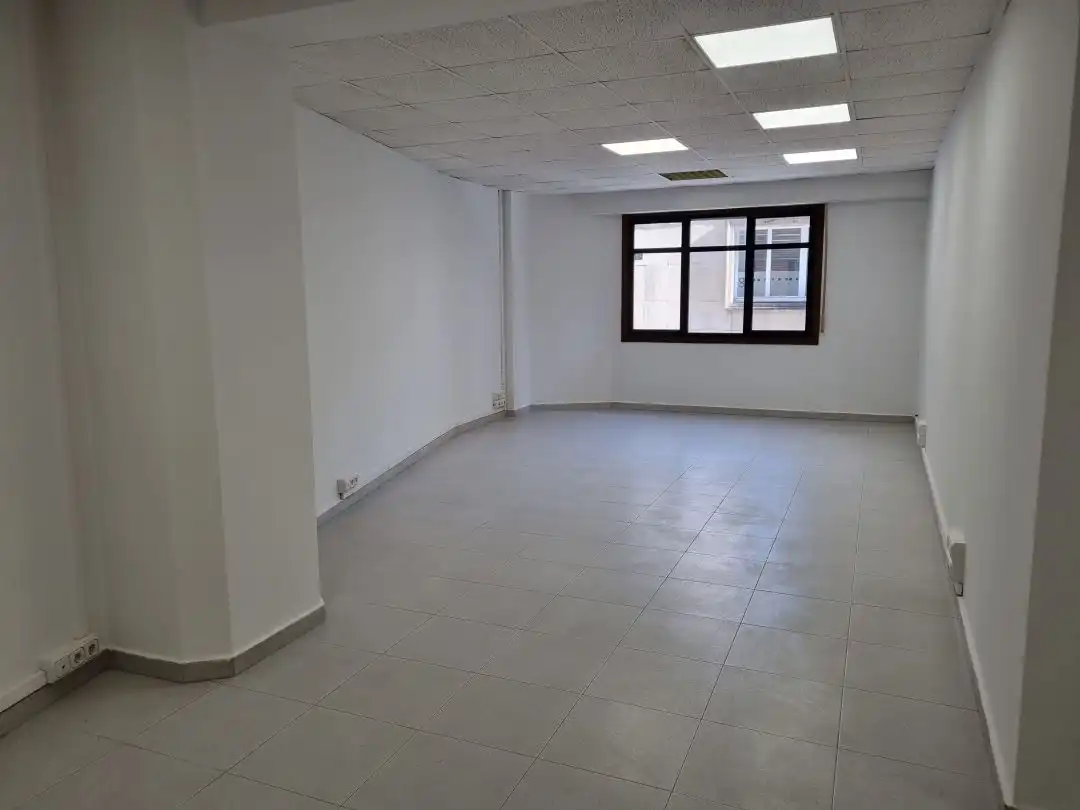Büro zum Verkauf in Eibar