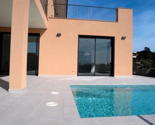 Swimming pool of House or chalet for sale in Sant Vicenç de Montalt  with Air Conditioner, Heating and Private garden