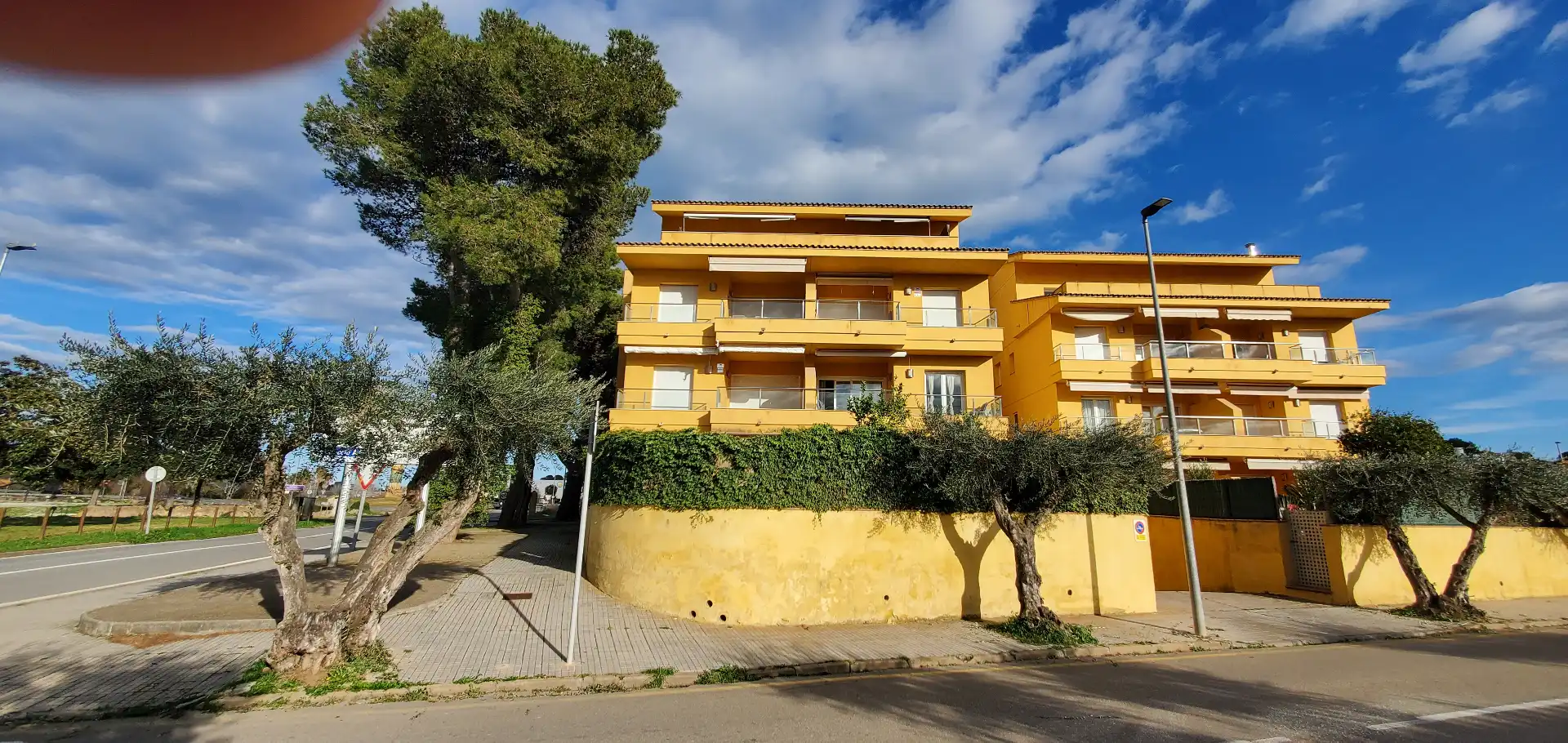 Exterior view of Apartments for sale in L'Escala  with Air Conditioner, Heating and Terrace