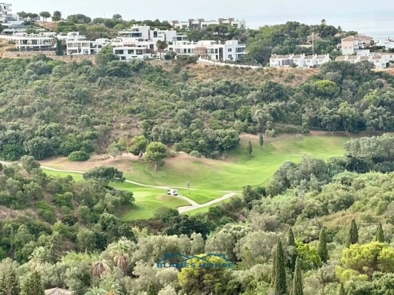 Vista exterior de Dúplex en venta en Marbella con Aire acondicionado, Calefacción y Terraza