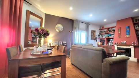 Foto 5 de Casa adosada en venda a Avenida Santa Lucía, 97b, Nueva Alcalá, Alcalá de Guadaira