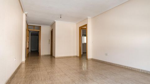 Foto 3 de Apartamento en venta en Jose Martinez Ruiz-azorin, El Molino, Torrevieja