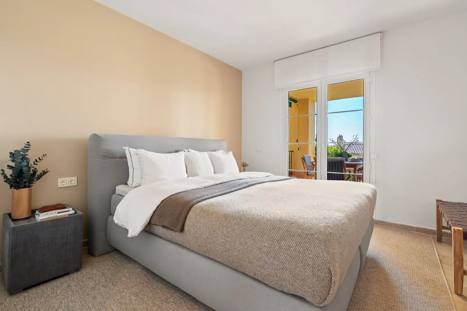 Habitación de Planta baja en venta en Marbella con Aire acondicionado, Jardín privado y Terraza