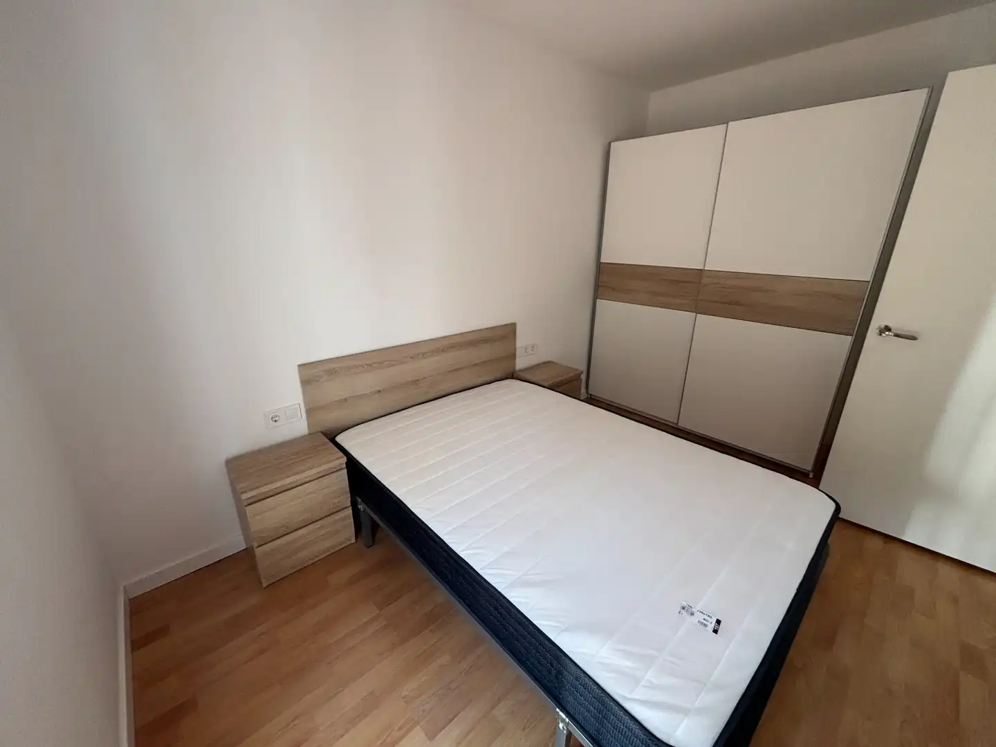 Habitación de Dúplex de alquiler en Lleida con Aire acondicionado, Calefacción y Parquet