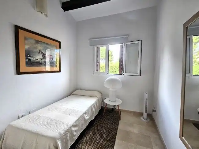 Bedroom of Detached homes for rent in Sotogrande  with Air Conditioner, Private garden and Terrace