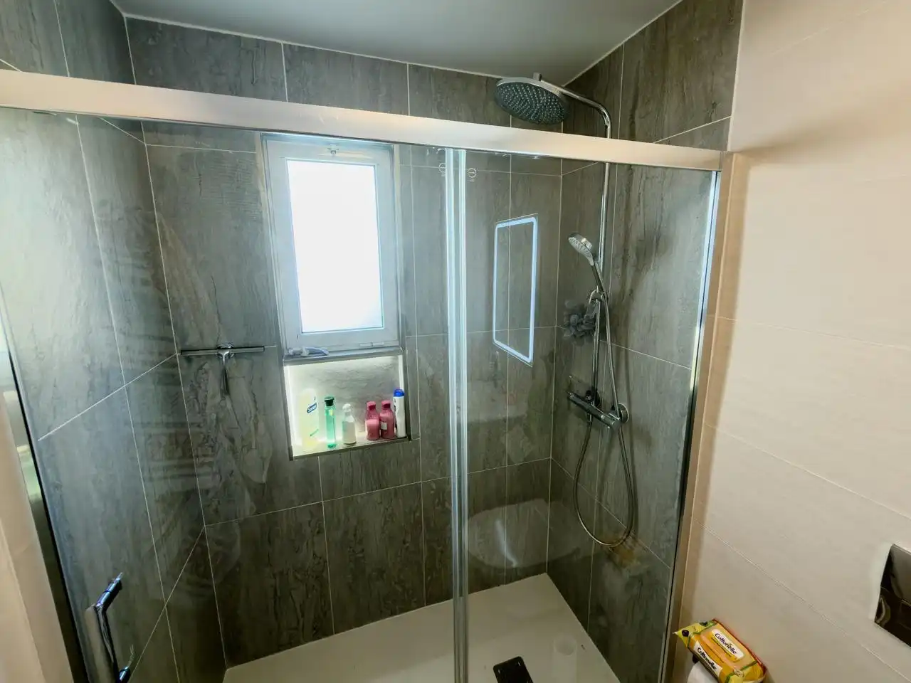 Bathroom of Houses for sale in Relleu  with Swimming Pool